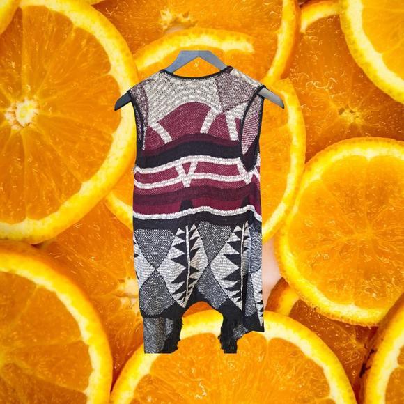 Closet Space Sweater‎ Vest Maroon, Black and White Size Large - Picture 3 of 4